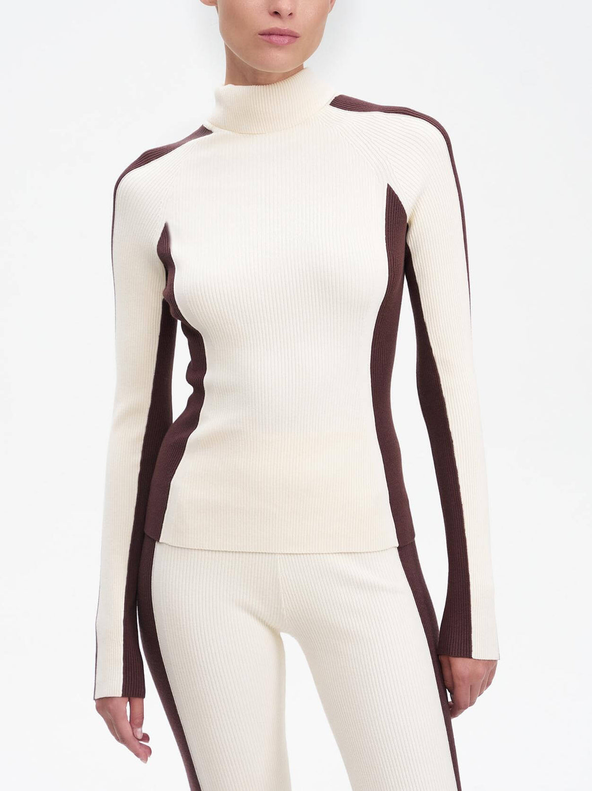mv-split-knit-set