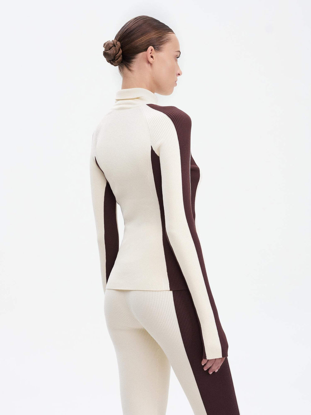 mv-tile-knitwear